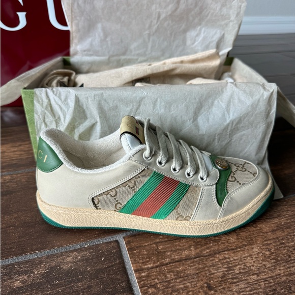 BRAND NEW NEVER WORN Gucci Screener Leather Sneaker retails for $1,020 - Picture 2 of 7